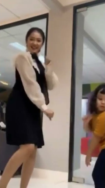 chika & naca Tiktok goyang yang lagi viral - masuk tv #shorts