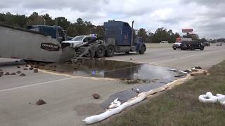 112519 18 wheeler hits and cracks i 45 bridge