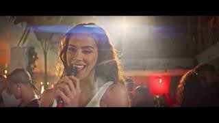 Mike Bahía & Greeicy - Esta Noche (Video Oficial)