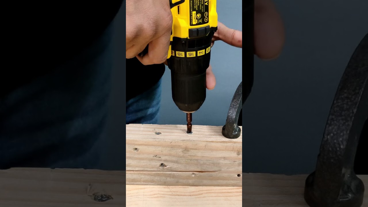 Rechargeable Cordless Screw Driver and Drill
