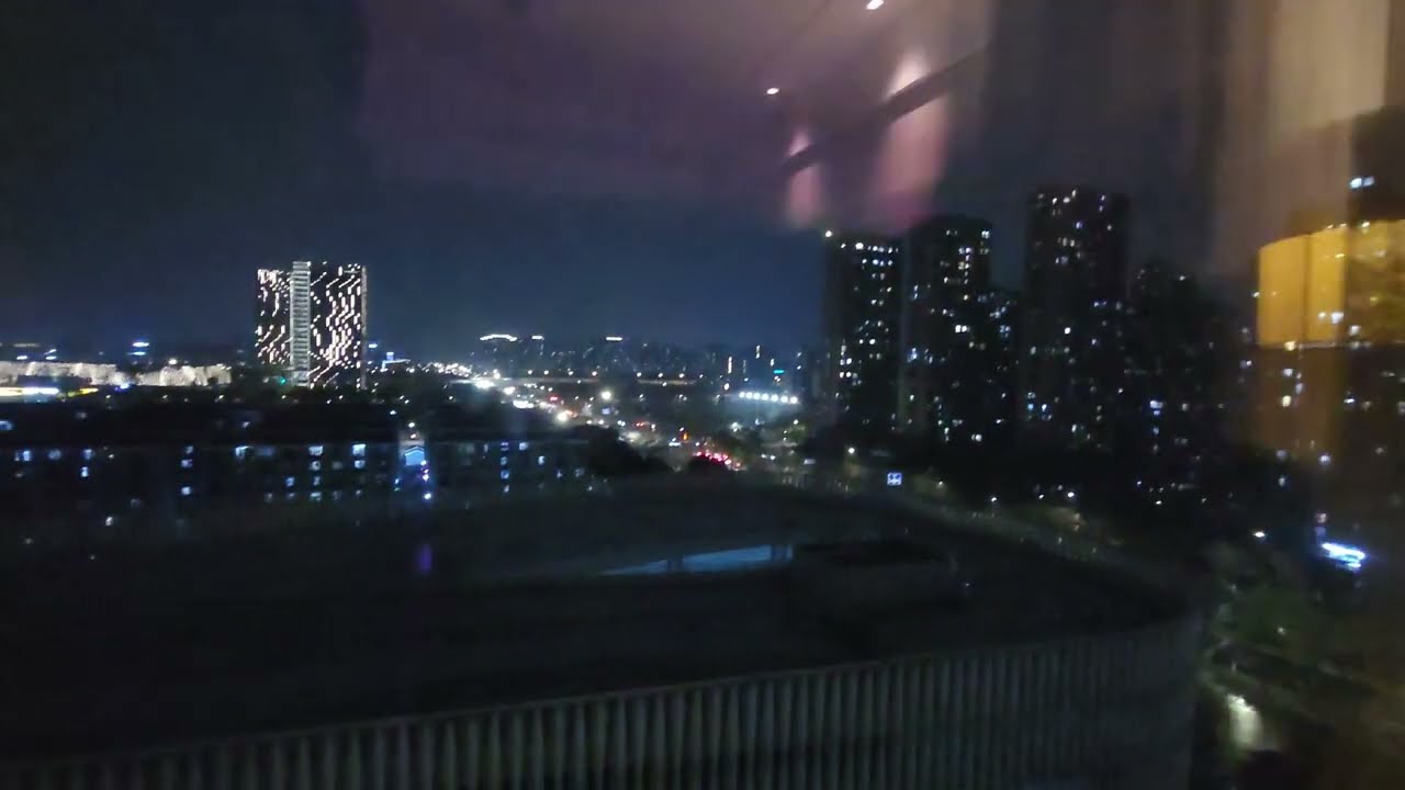 King Bed Room DoubleTree by Hilton Hotel Hangzhou East China 杭州和达希尔顿逸林酒店 China