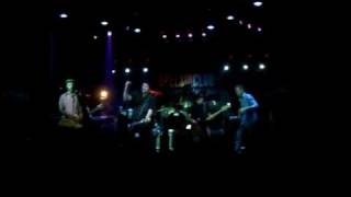 Mad Caddies - выход на сцену, Апельсин 10.03.08 Mad Caddies - выход на сцену, Апельсин 10.03.08