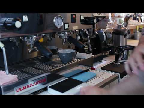 Video: Cum Este în Interiorul Unei Cafenele Japoneze - Matador Network