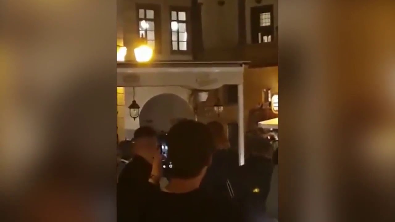Foreign media exposed England fans and Czech police clash