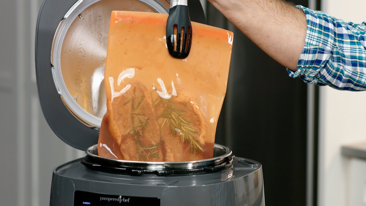 The Sousvide Art Air Fryer Lid Makes Any Multicooker into an Air Fryer