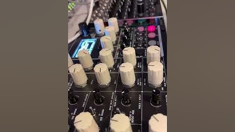 ADDAC 112 LOOPER - basic vocal test.