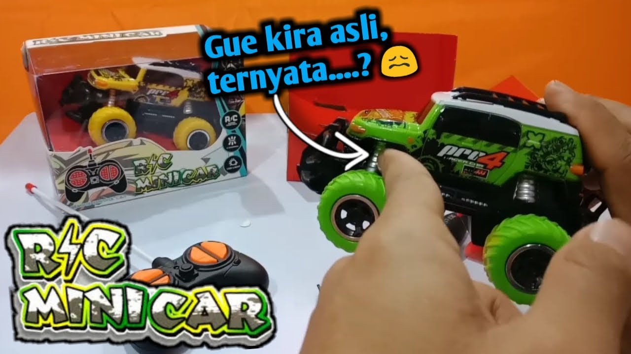 Rc truck hino muat tanah merah dengan rc excavator. 