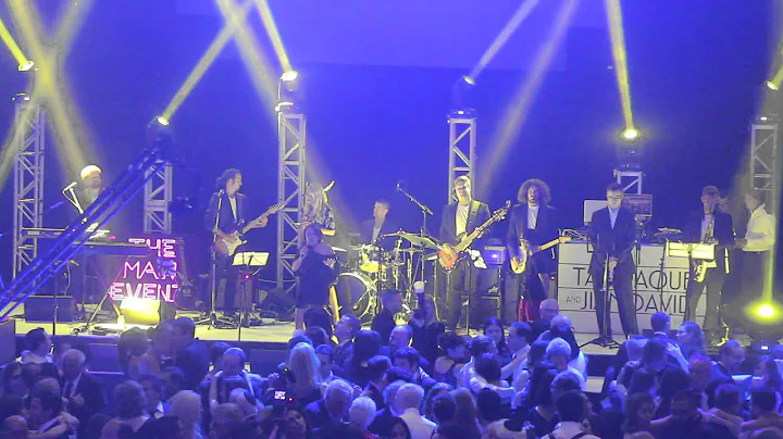 Michelle Newman - Adele Cover Maple Leaf Gardens T...