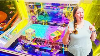 This Marble Coin Pusher is SO Unique! Let's Win Some Mystery Boxes!