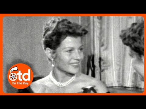 1956: Rita Hayworth and Robert Mitchum Talk Fire Down Below