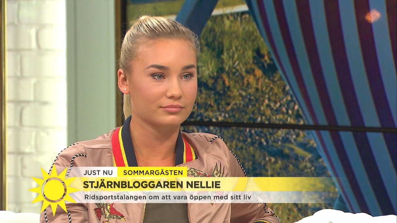 Stjärnbloggaren om livet i offentligheten: Måste ha skinn på näsan - Nyhetsmorgon (TV4)