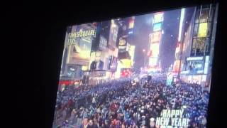 New Years Eve Ball Drop 2010-2011 In Time Square Nyc