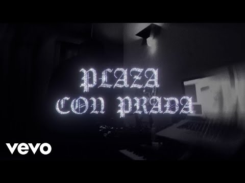 Putar Plaza Con Prada - Alemán