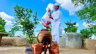 Huge Beef Leg Cooking In Biggest Clay Pot | Katwa Gosht | Mubashir Saddique | Village Food Secrets