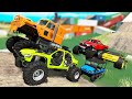 Monster Trucks Mud Battle #2 - Beamng drive