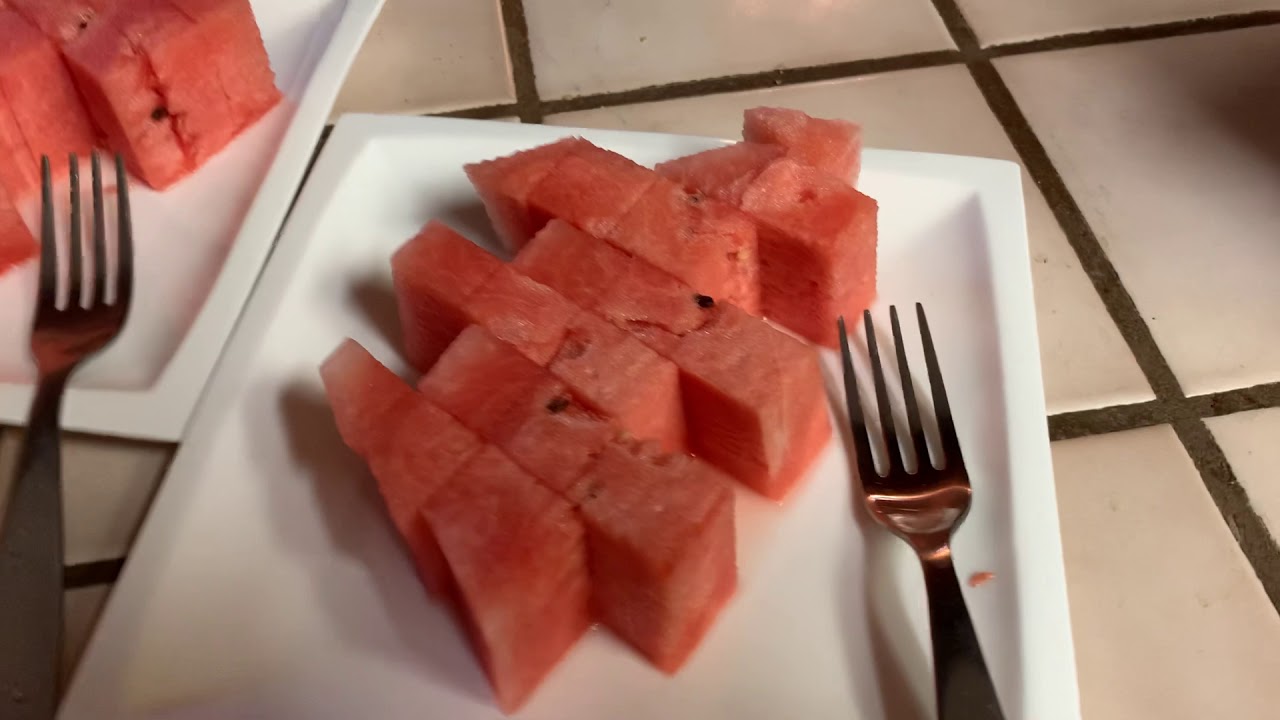 햇수박 The First Watermelon Of The Year Youtube