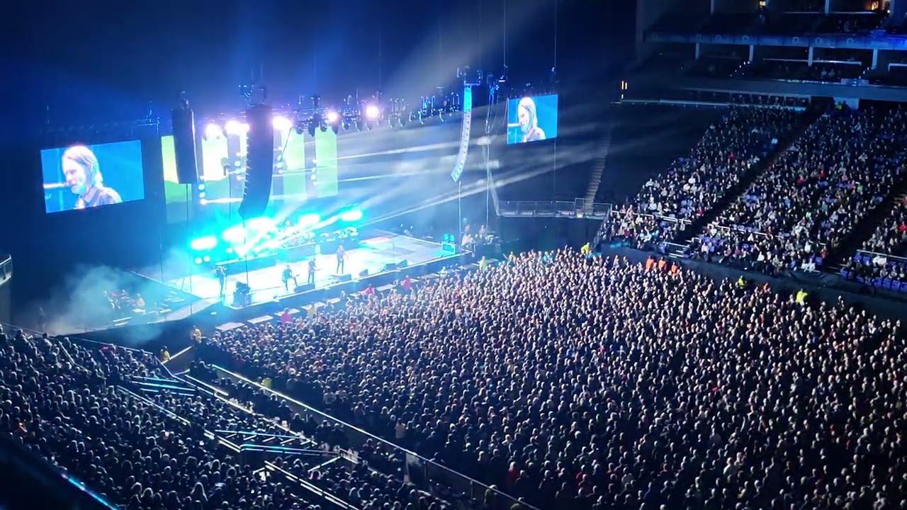 Alter Bridge - Silver Tongue (Live at O2 Arena, London - Dec/12 2022)