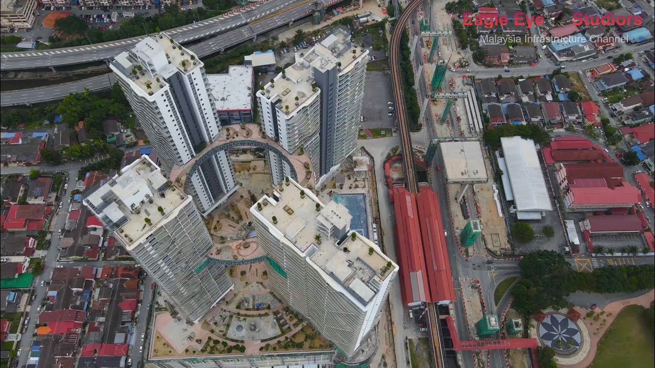 Datum Jelatek Kuala Lumpur ( The 1st Malaysia SKY RING BRIDGE )