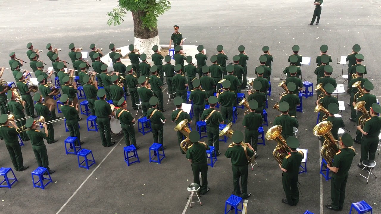 Quân nhạc tập đón đoàn cấp nhà nước