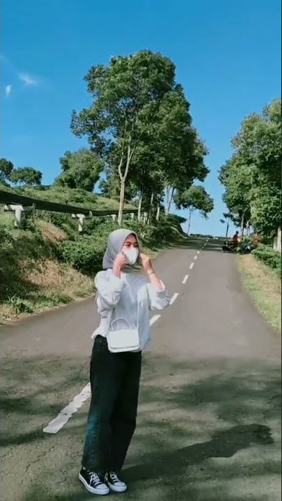 Mentahan halu cewek ditengah jalan bahan ngeprank teman