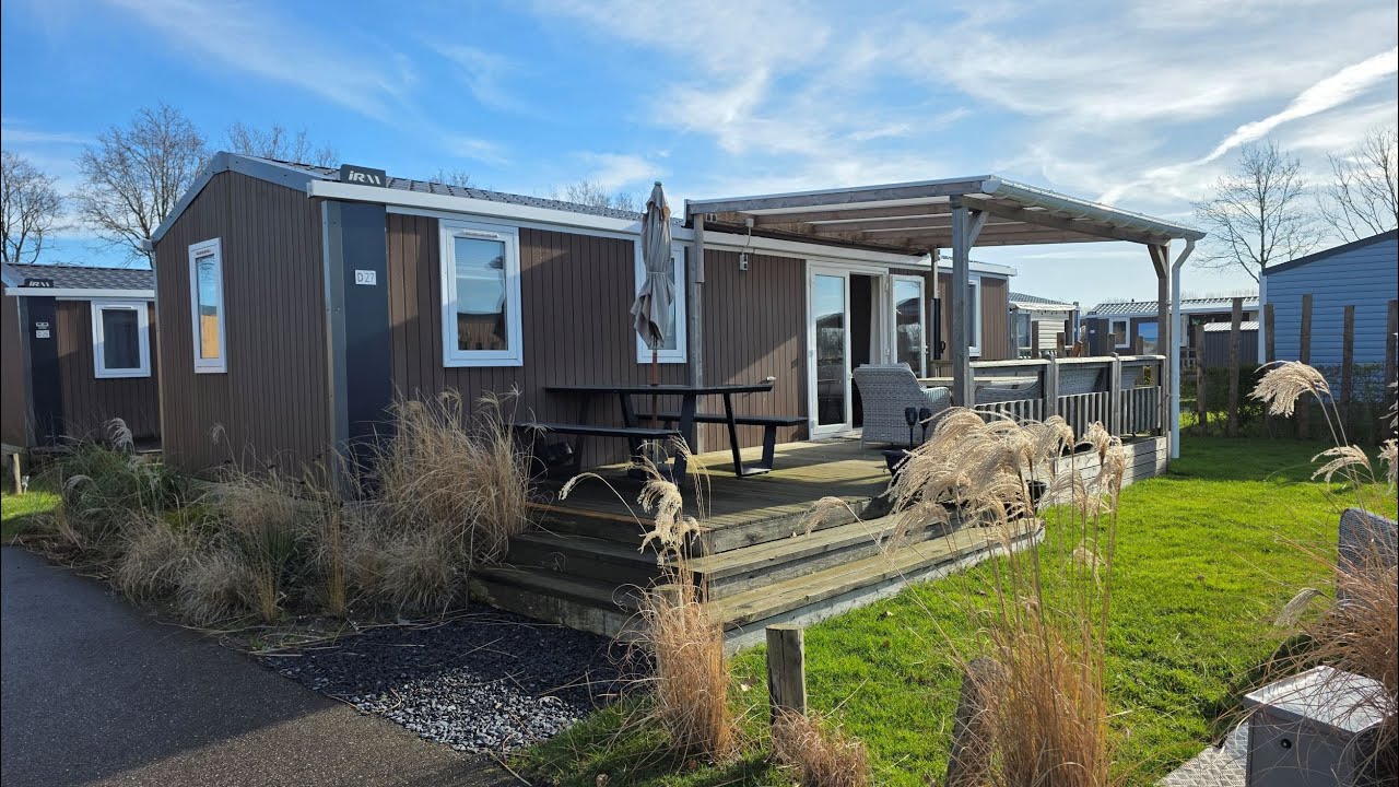 Mooi chalet te koop op loopafstand van het strand, Zeeland (D27)