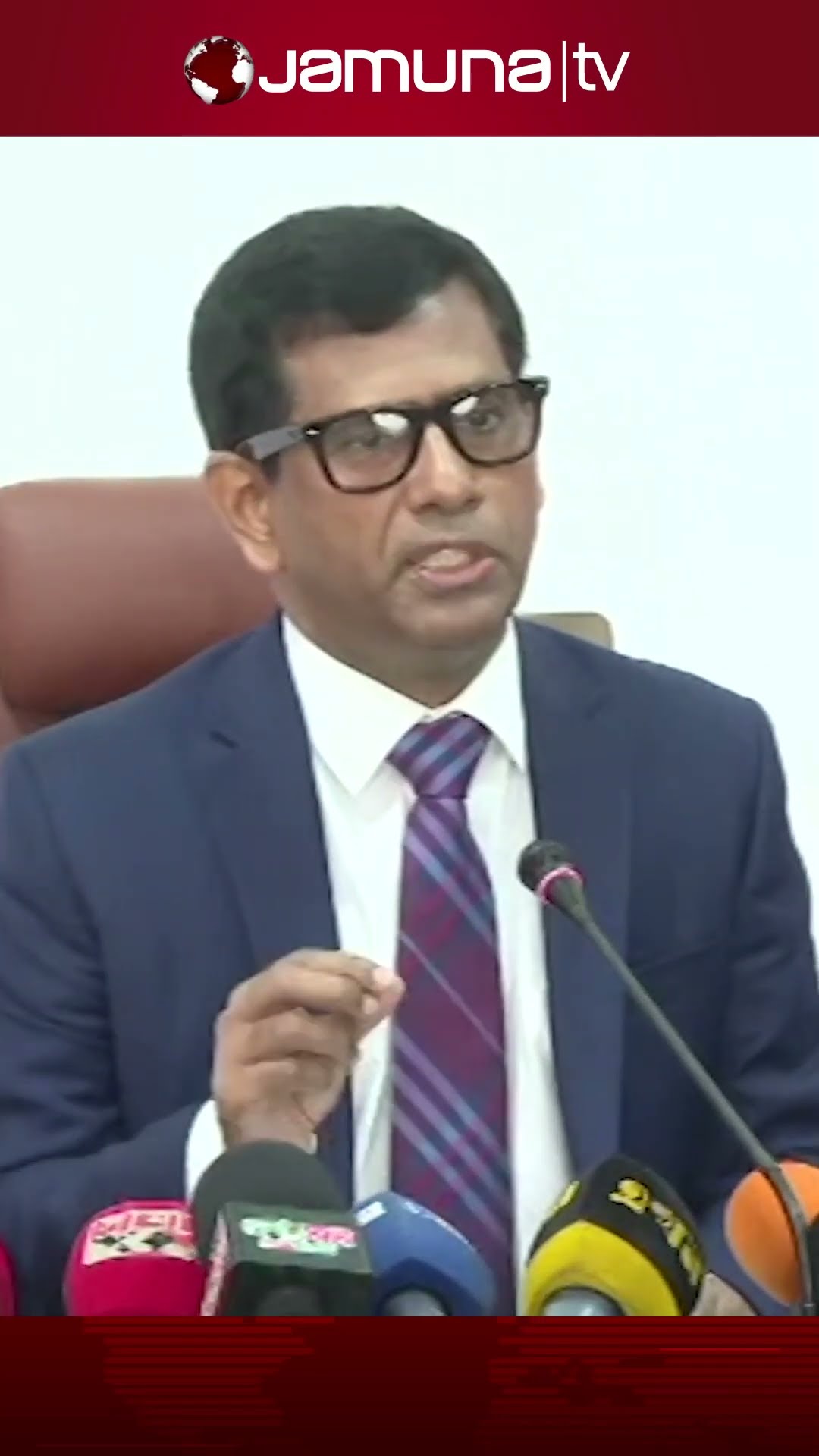 জুলাই গণহত্যার বিচারের জন্য আইসিসিতে যাওয়ার প্রয়োজন নেই: চিফ প্রসিকিউটর #chiefprosecutor #jamunatv
