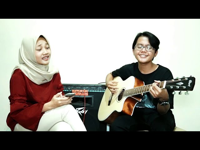 Maulana Ardiansyah Ft Erika Dea - Jangan Jauh Dari Hati (Acoustic) (OFFICIAL) class=