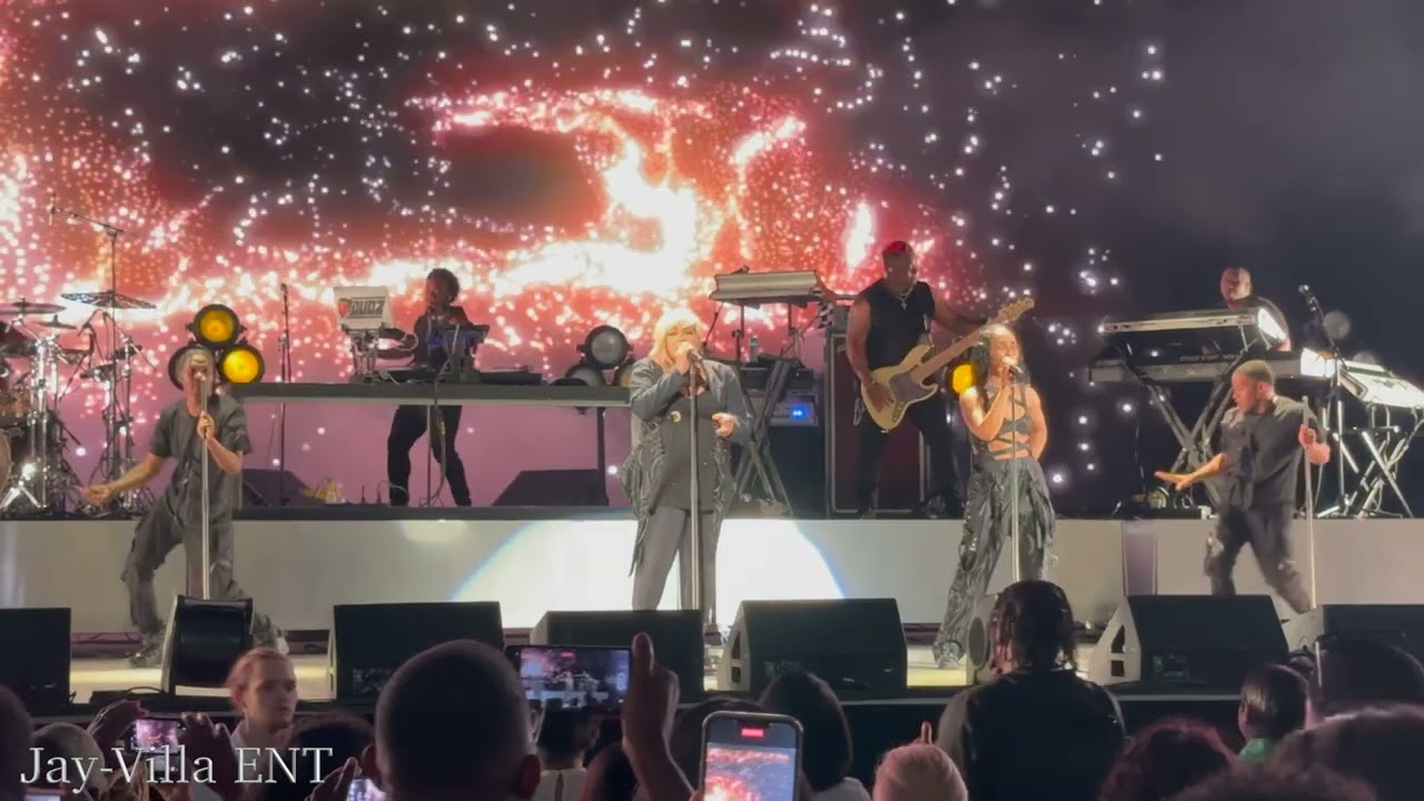 TLC - Diggin on You Live! Hot Summer Nights tour Chicago  6-23-23