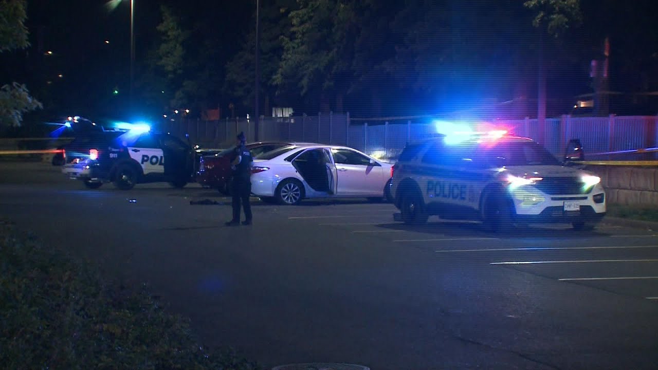 34-year-old man dead after shooting in Ottawa parking lot - YouTube
