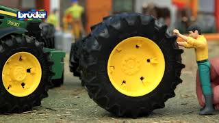 Bruder 03150 - Trator John Deere 7R 350
