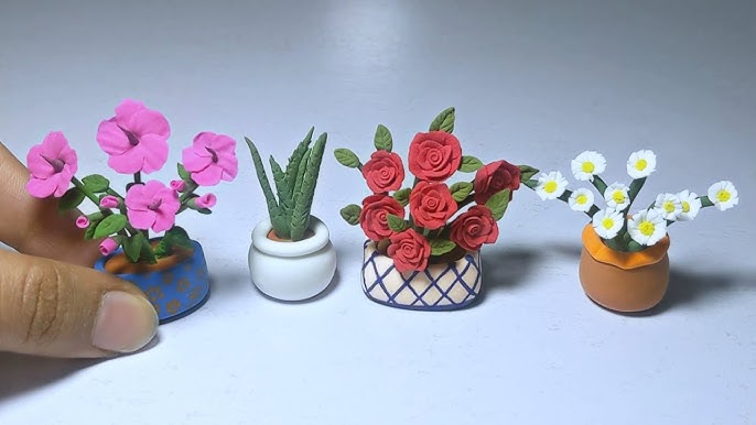 Miniature flowers bouquet with anemones (wind flowers) 💙 Easy Polymer clay  tutorial 