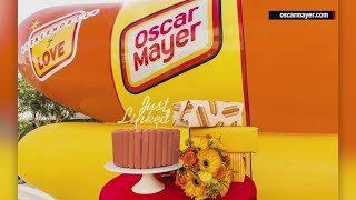 Oscar Mayer hosting Vegas weddings in its 'Weinermobile Of Love'
