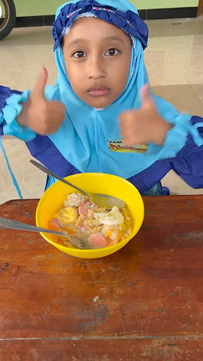 Beli seblak #seblak #seblakviral #jajanan