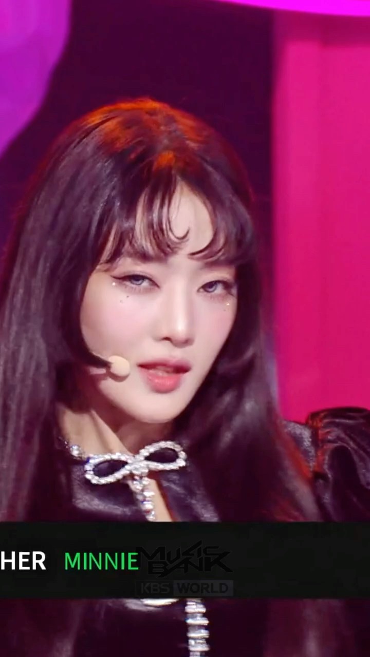 HER - MINNIE #HER #MINNIE #민니 #GIDLE #여자아이들 #Shorts #MusicBank | KBS WORLD TV