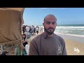 رياضيون يتخذون من شاطئ البحر في قطاع غزة مساحة للتدريب للحفاظ على لياقتهم البدنية