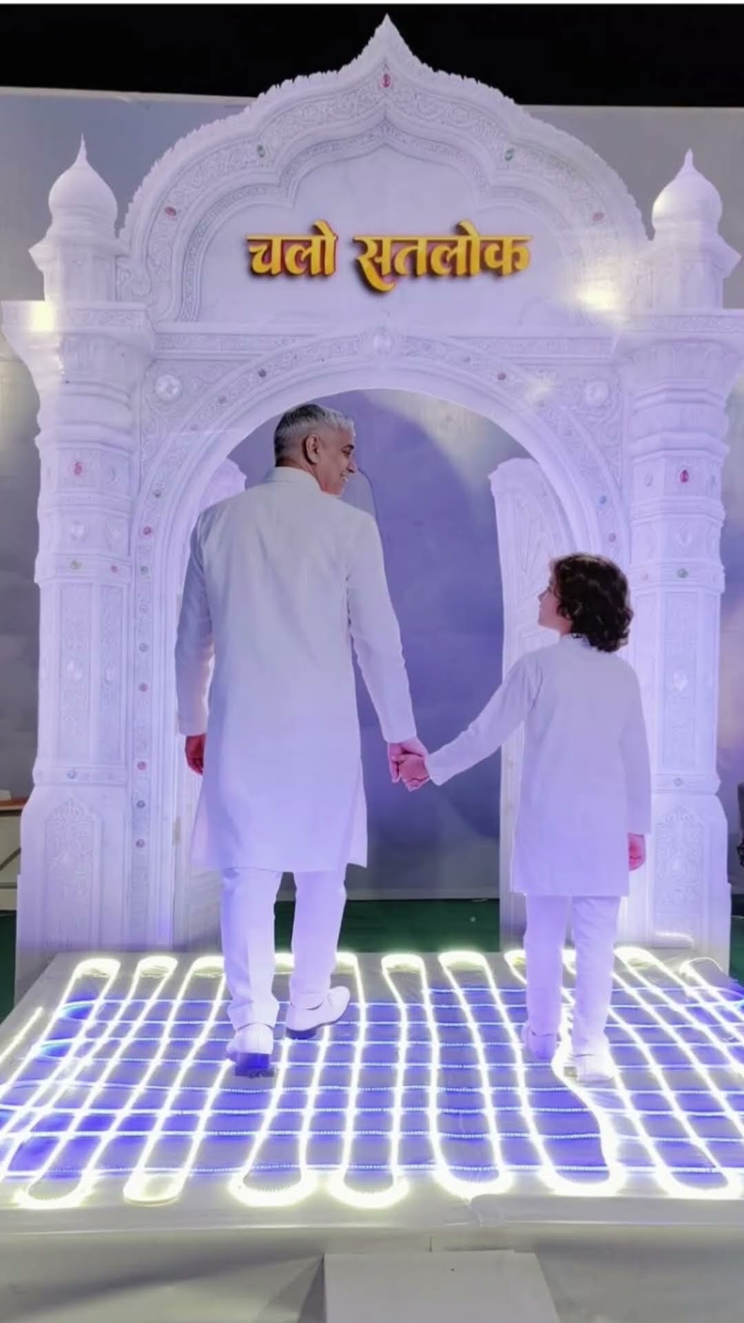 📗प्रेरक पुस्तकें📘 - ShareChat