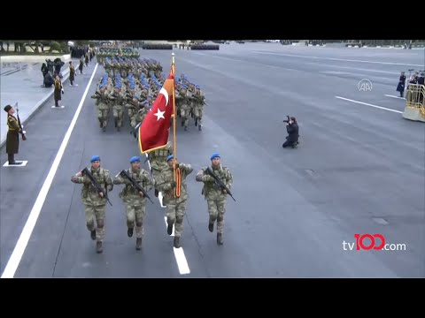 Türk Komandoları kardeş topraklarda beraber Mehter Marşı söyledi!