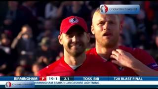 Andrew "Freddie" Flintoff takes a wicket first ball (Ian Bell) - NatWest T20 Blast Final 2014 screenshot 4