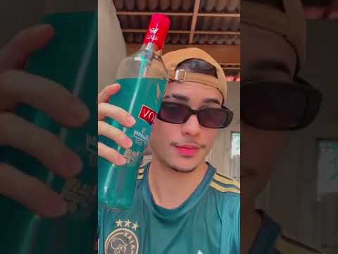 💧Bottle Rolling Down Stairs ASMR 🧺#Shorts