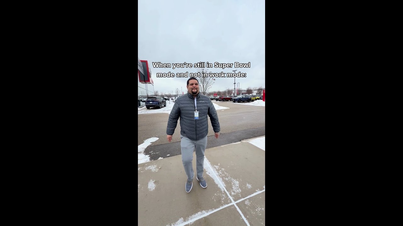 Super Bowl vs. Car Sales - Russ Darrow West Bend Chrysler Dodge Jeep Ram