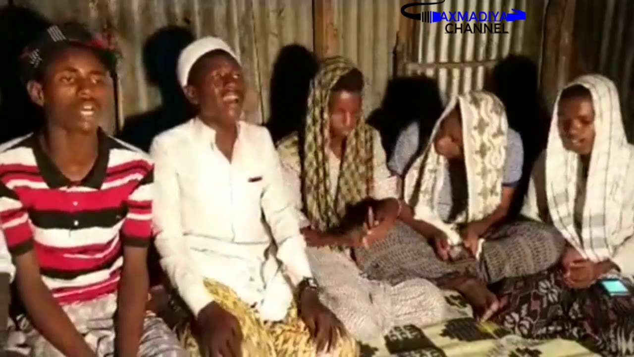 Nabi amaan محمد بشر لك البشري بل هو يقوت..... (ص)