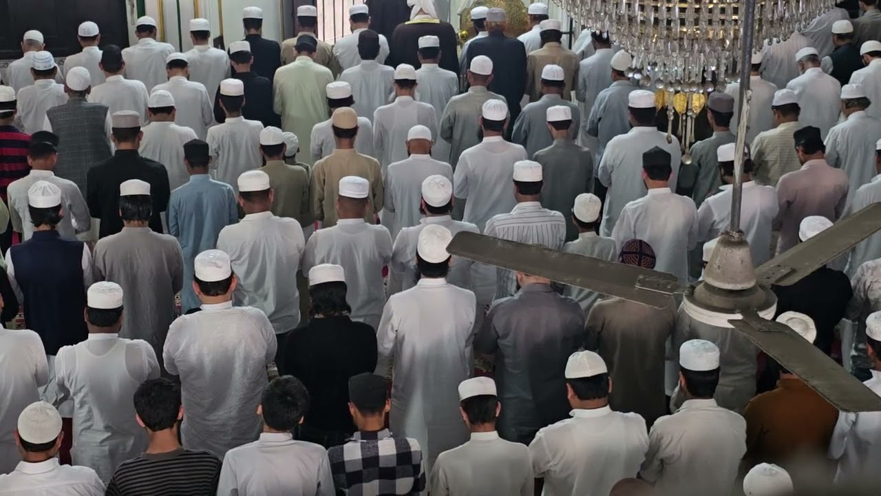 NAMAZ E JUMA - MASJID SARAI PUKHTA MORADABAD--MOLANA QARI JASEEM AHMAD NASEEMI IMAM W KHATEEB MARKAZ