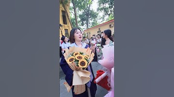 Nhìn say đắm luôn, vì em chụp kỷ yếu xinh yêu quá 😗#nhanchupanh #chupanhkyyeu #xuhuong