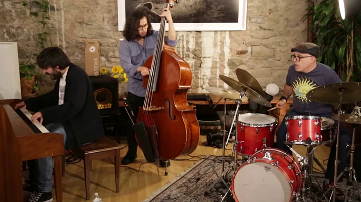 Santiago Liebson + Kenneth Jimenez + Juan Pablo Ca...