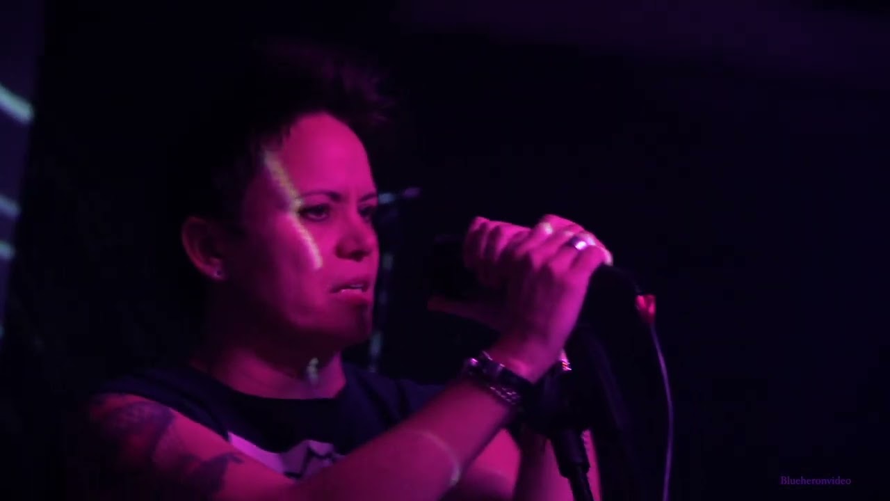 Fading Signals at The Coffin Club   11, 23, 2022