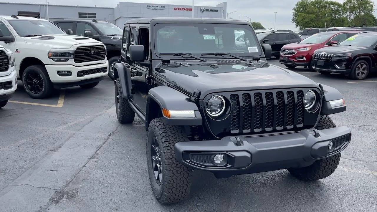 2024 Jeep Wrangler Olathe, Overland Park, Lawrence, Kansas City, Lee's