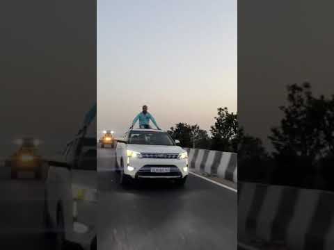Does Xuv300 Have Sunroof