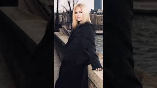 Avril Lavigne Wonderful Instagram Pics