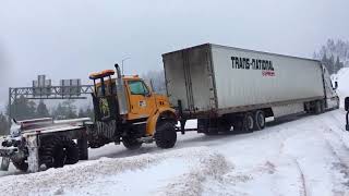 Driving I-5 Siskiyou Summit in Winter - How to Drive It