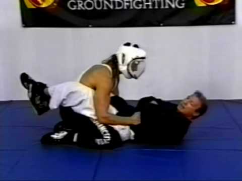 Jeet Kune Do Groundfighting-T...  3 Striking Range...